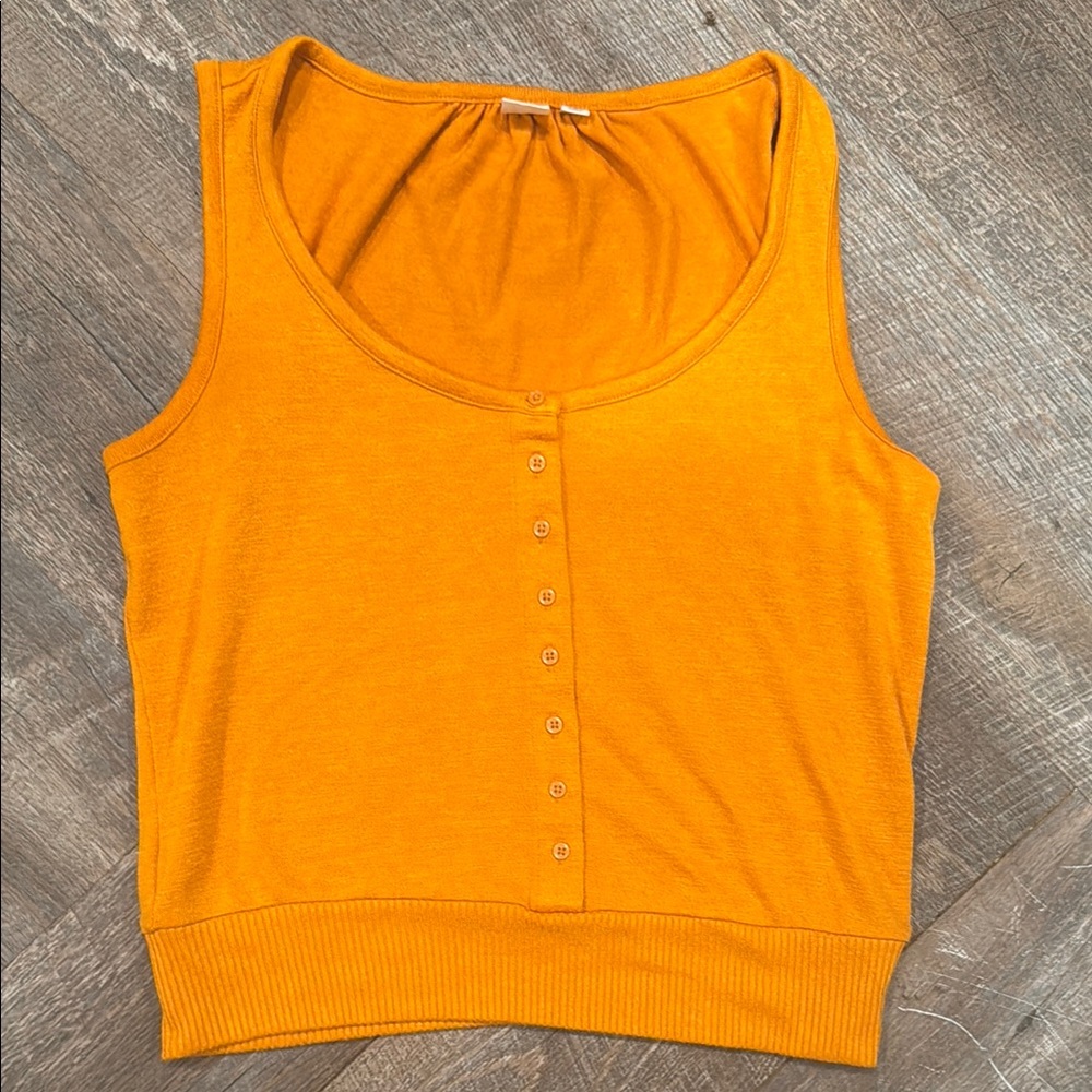 GAP Women's Mustard Button-Front Swearer Tank Top